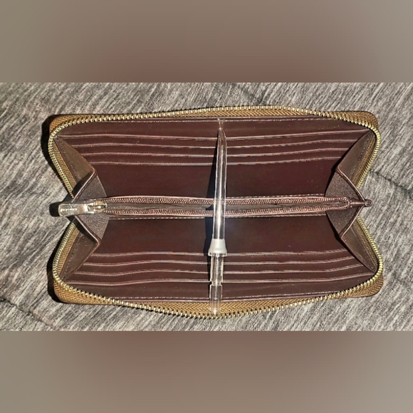 Coach Coated Canvas Signature Long Zip Wallet With Stars - Picture 2 of 2